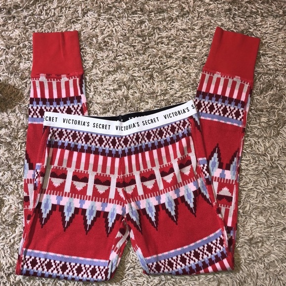 Victoria’s Secret Womens sleep in lounge wear leggings Aztec print size small - Picture 1 of 8